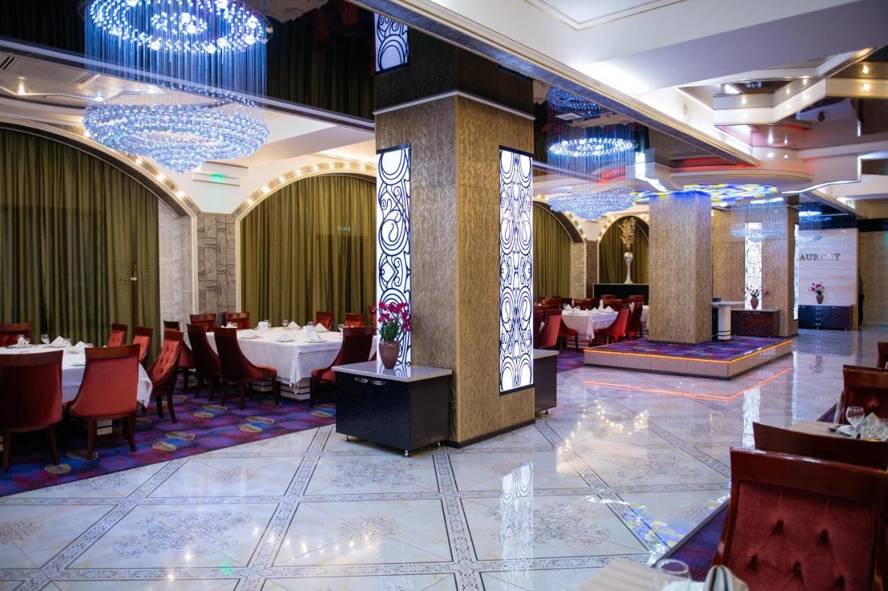 Hotel Zhibek Zholy Sjymkent Exteriör bild